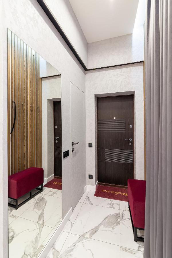Lovely Apartment On Drahomanova Street Lemberg Exterior foto