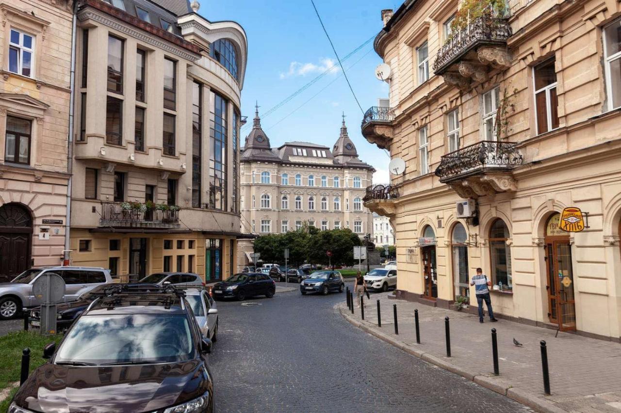 Lovely Apartment On Drahomanova Street Lemberg Exterior foto